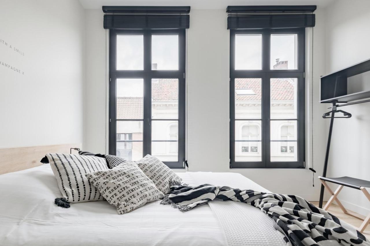 Maison12 - Design Apartments With Terrace And View Over Ghent Towers ภายนอก รูปภาพ