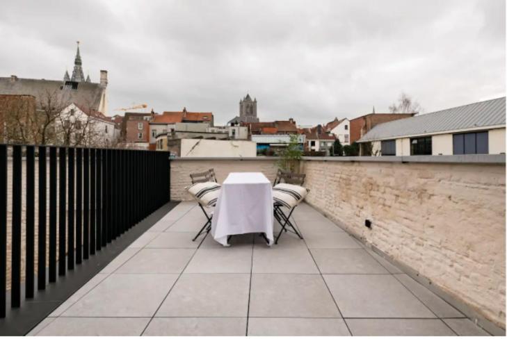 Maison12 - Design Apartments With Terrace And View Over Ghent Towers ภายนอก รูปภาพ